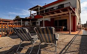 Aletta House